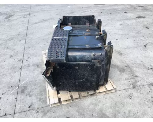 FORD L9000 Fuel Tank