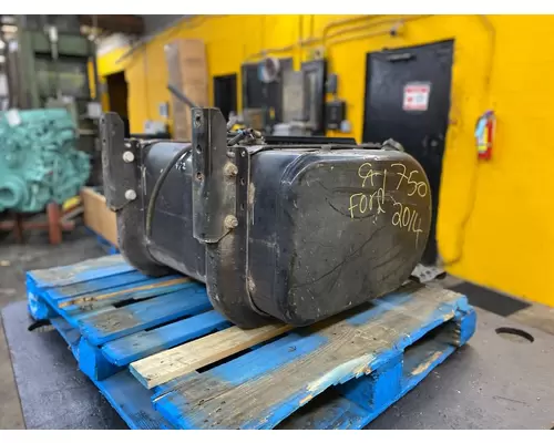 FORD L9000 Fuel Tank