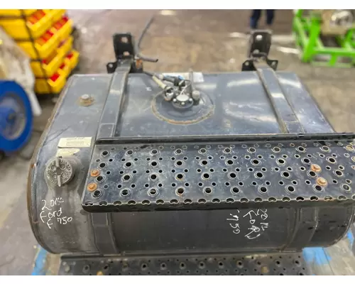 FORD L9000 Fuel Tank