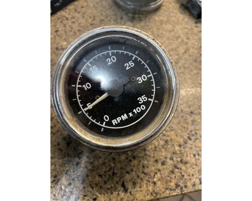 FORD L9000 Gauges (all)
