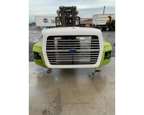 FORD L9000 HOOD