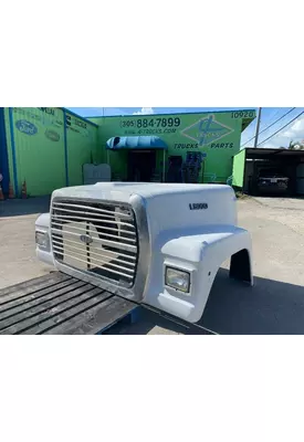 FORD L9000 Hood