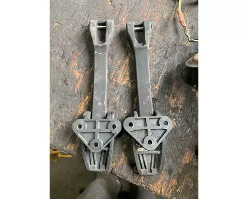 FORD L9000 Hood