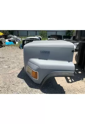 FORD L9000 Hood