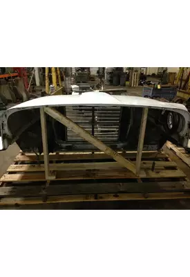 FORD L9000 Hood