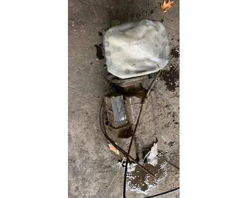 FORD L9000 Hydraulic PumpPTO Pump