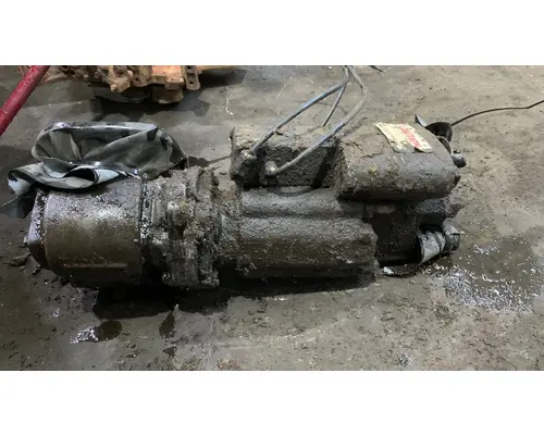 FORD L9000 Hydraulic PumpPTO Pump