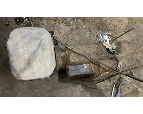 FORD L9000 Hydraulic PumpPTO Pump