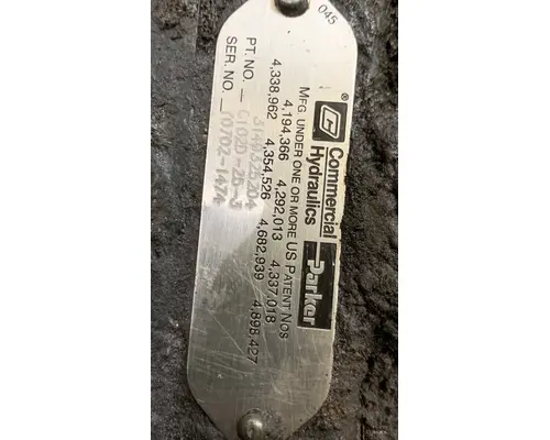 FORD L9000 Hydraulic PumpPTO Pump