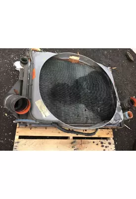 FORD L9000 Radiator