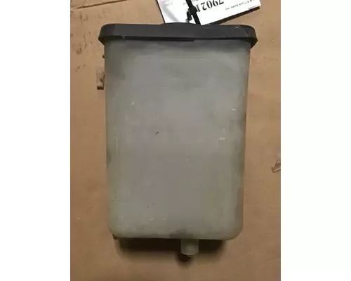 FORD L9000 Reservoir - Windshield Washer