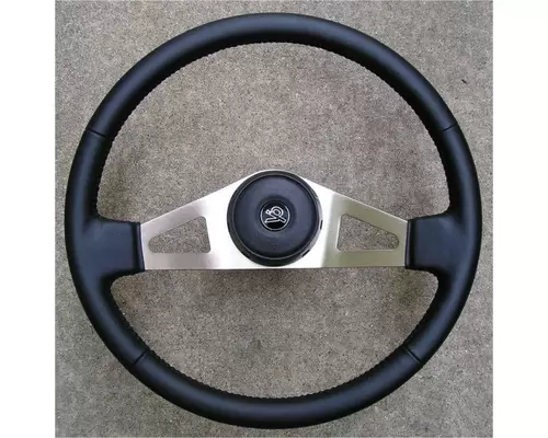 FORD L9000 STEERING WHEEL