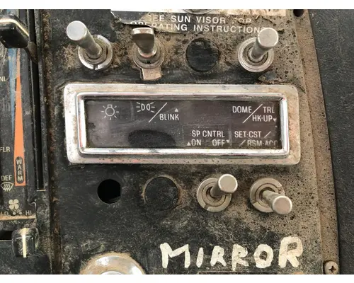 FORD LA8000 AERO MAX 106 Dash Assembly