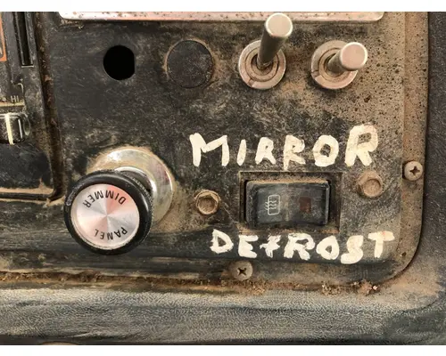 FORD LA8000 AERO MAX 106 Dash Assembly