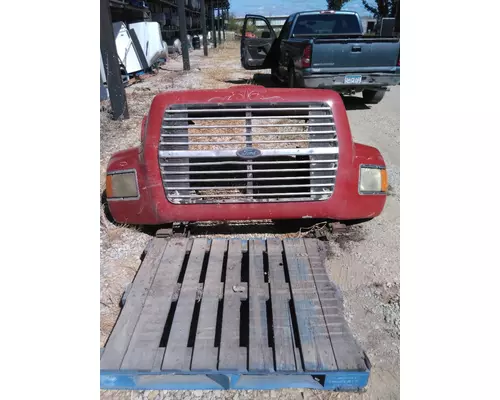 FORD LA8000 HOOD