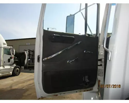 FORD LA9000 DOOR ASSEMBLY, FRONT