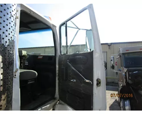 FORD LA9000 DOOR ASSEMBLY, FRONT