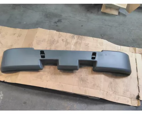 FORD LCF450 BUMPER ASSEMBLY, FRONT