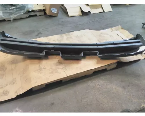 FORD LCF450 BUMPER ASSEMBLY, FRONT