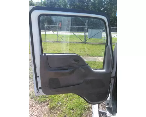 FORD LCF450 CAB