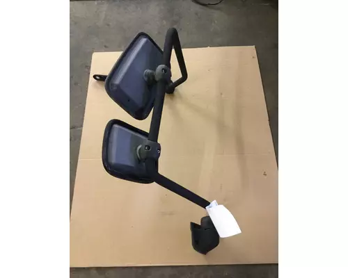 FORD LCF550 MIRROR ASSEMBLY CABDOOR