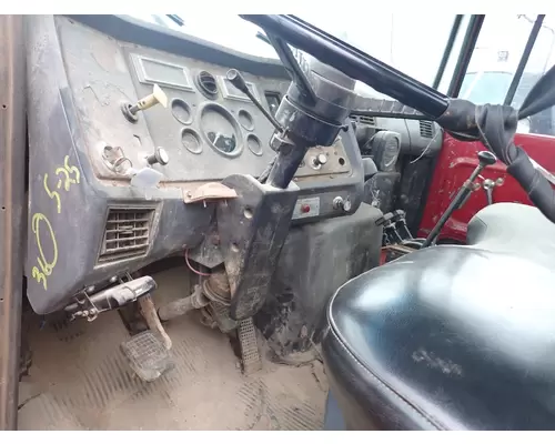 FORD LN7000 Cab