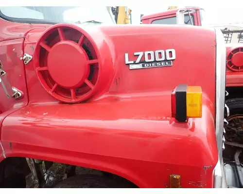 FORD LN7000 Hood