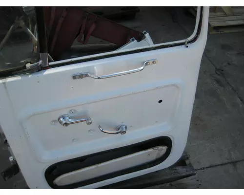 FORD LN700 Door Assembly, Front