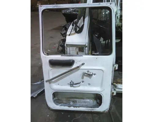 FORD LN8000 1991-1998 DOOR ASSEMBLY, FRONT
