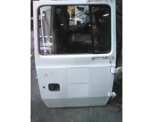 FORD LN8000 1991-1998 DOOR ASSEMBLY, FRONT