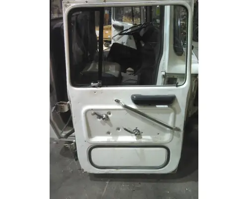 FORD LN8000 1991-1998 DOOR ASSEMBLY, FRONT