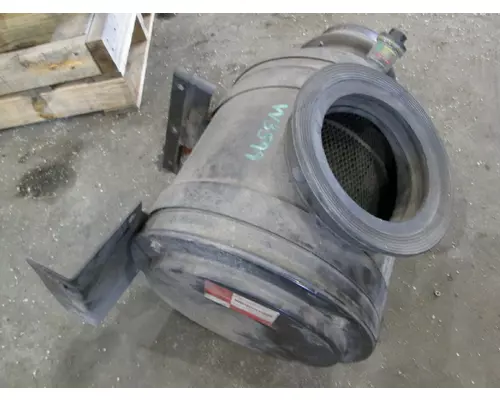 FORD LN8000 AIR CLEANER
