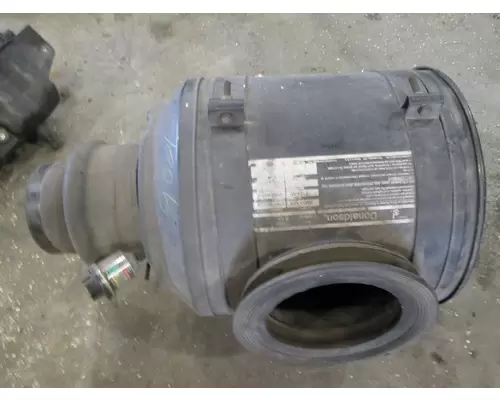 FORD LN8000 AIR CLEANER