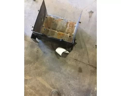 FORD LN8000 BATTERY BOX