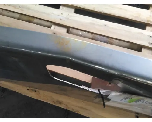 FORD LN8000 BUMPER ASSEMBLY, FRONT