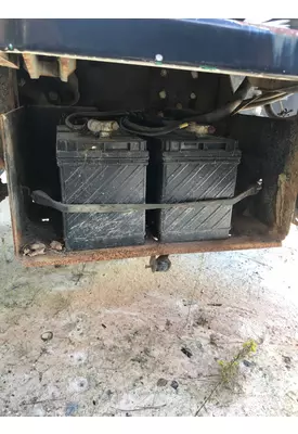 FORD LN8000 Battery Box