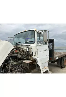 FORD LN8000 Cab Assembly