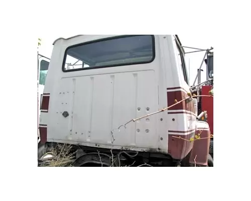 FORD LN8000 Cab Clip