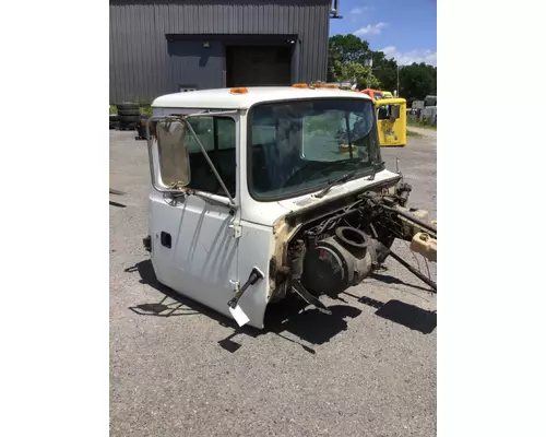 FORD LN8000 Cab