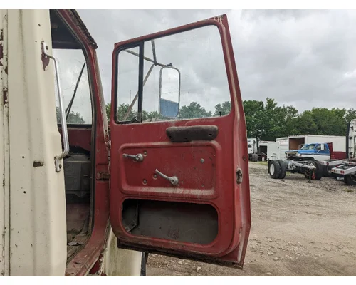 FORD LN8000 Door Assembly, Front