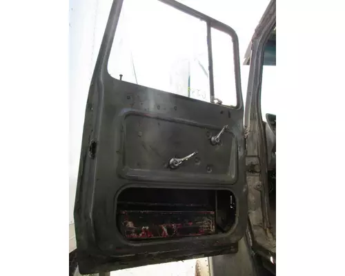 FORD LN8000 Door Assembly, Front