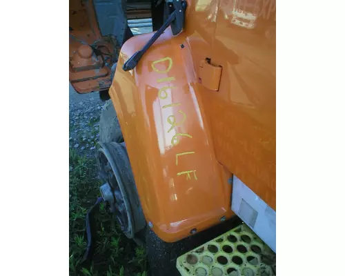 FORD LN8000 Fender Extension