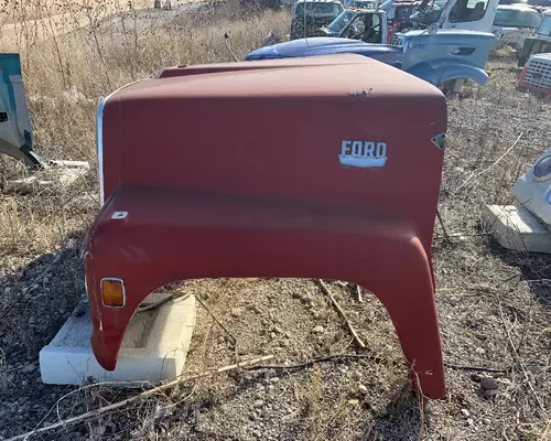 FORD LN8000 Hood