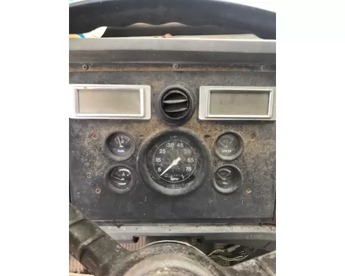 FORD LN8000 Instrument Cluster