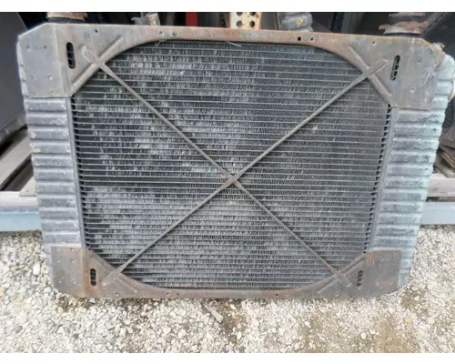 FORD LN800 RADIATOR ASSEMBLY