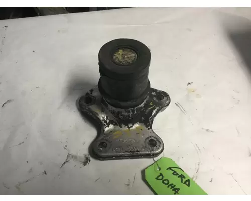 FORD LN9000 Engine Mounts