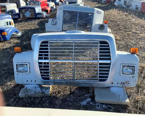 FORD LN9000 Hood