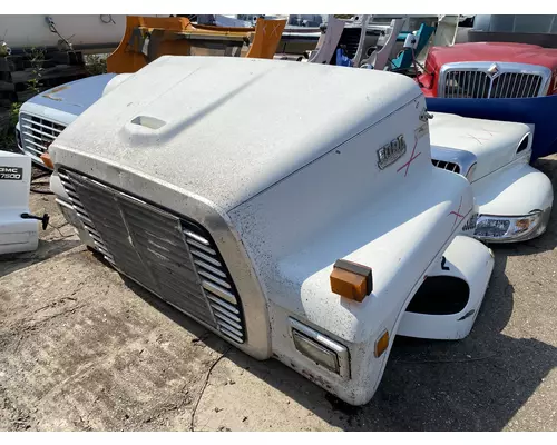 FORD LN9000 Hood