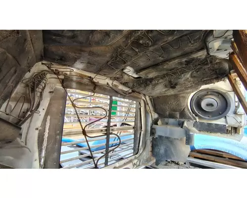 FORD LN9000 Hood