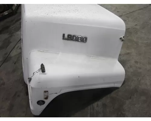 FORD LN9000 Hood